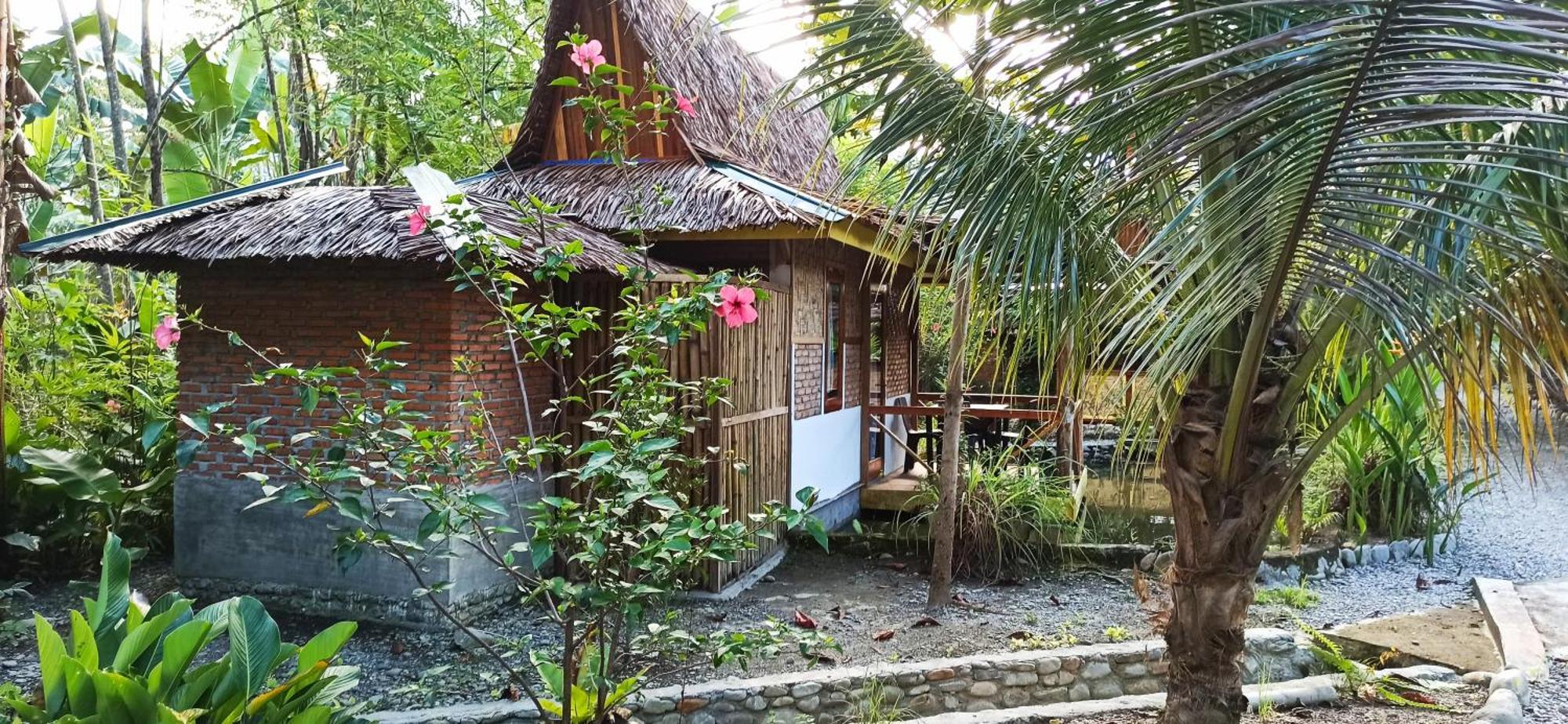 Magpie Homestay & Jungle Trekking Especially For Guest Trekking With Us Bukit Lawang Quarto foto